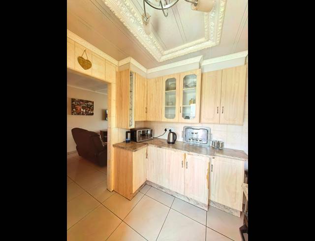 3 BEDROOM HOUSE FOR SALE IN ZAMDELA